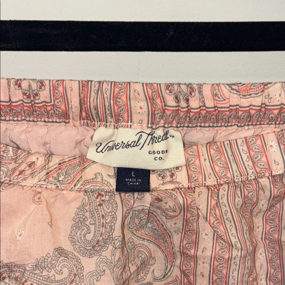 Universal Thread Peach Paisley Mini Skirt Set Size Large